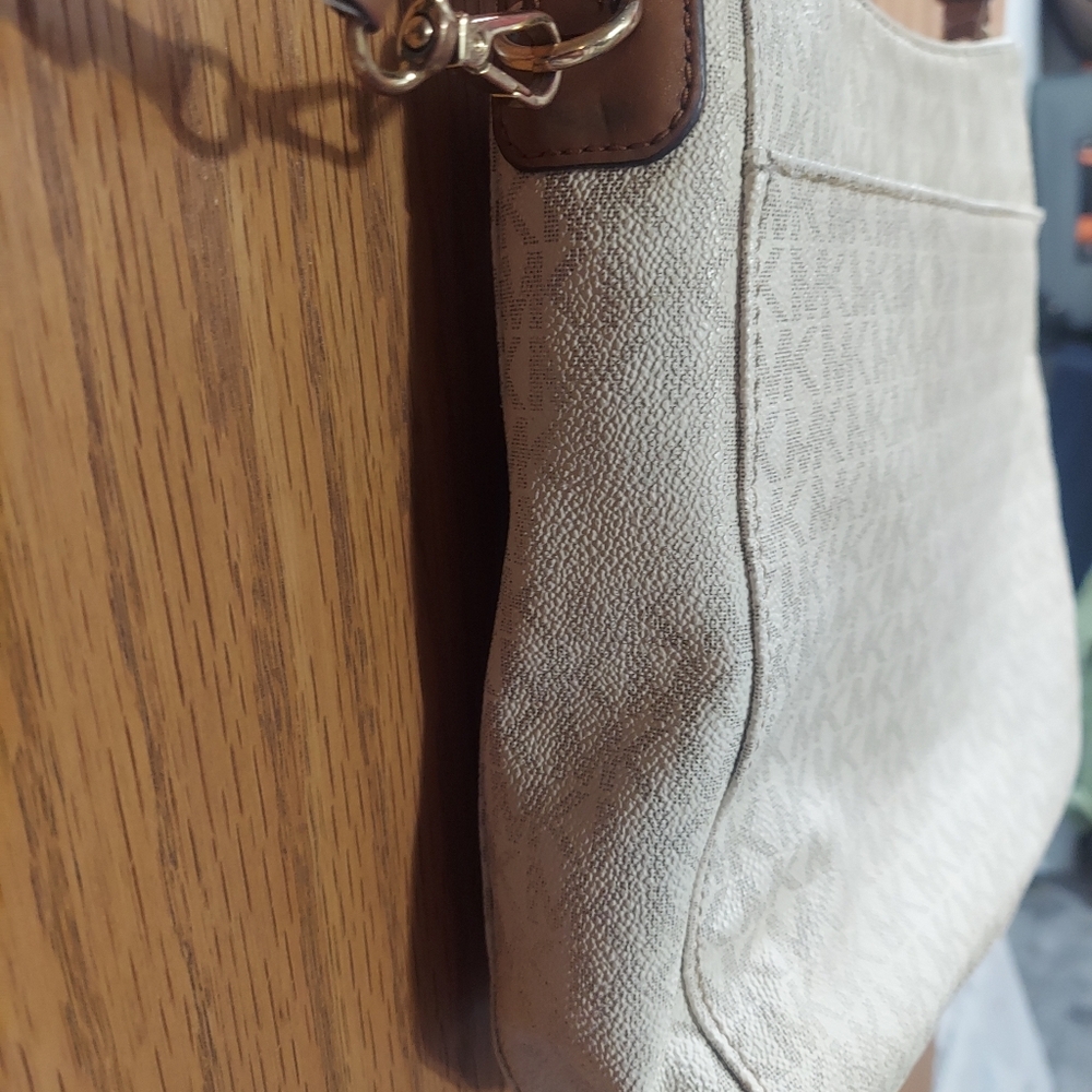 Michael Kors Beige Crossbody Bag - Picture 10 of 15